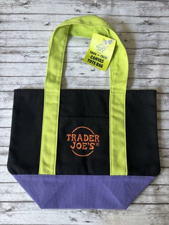 Trader Joe'S Handbags - NWT Trader Joe's Trick Or Treat Limited Edition Halloween Small Canvas Tote Bag